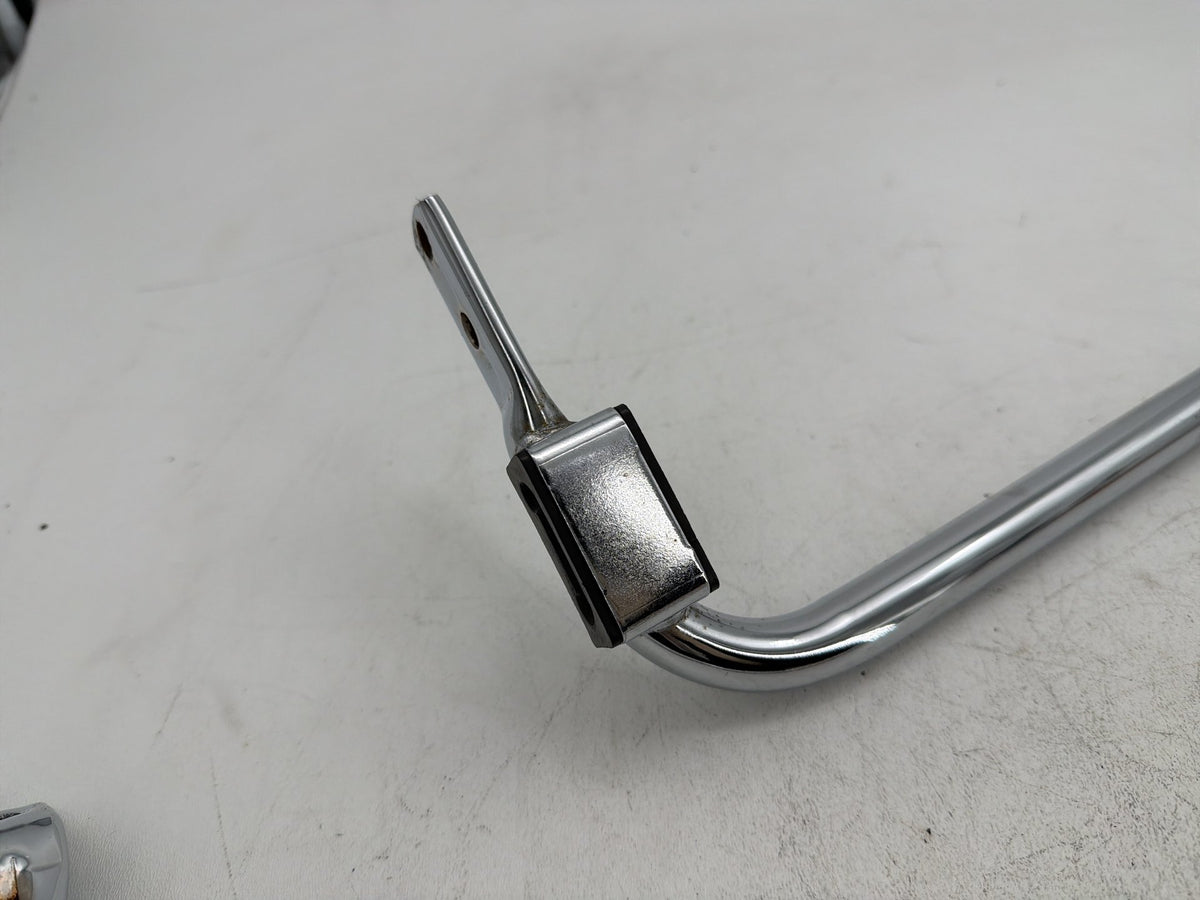 2006 Harley Street Glide Touring OEM Rear Left Right Saddlebag Guard Rails Bar
