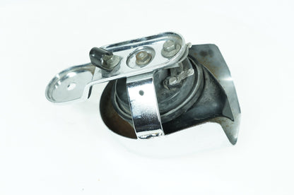 1999 - 2006 Harley-Davidson Touring Road King Horn Signal Klaxon Chrome Cover 69012-93A