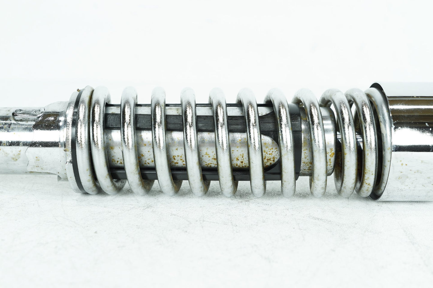 2004 - 2013 Harley-Davidson Sportster Low Rear 1 Shock Absorber 54568-04