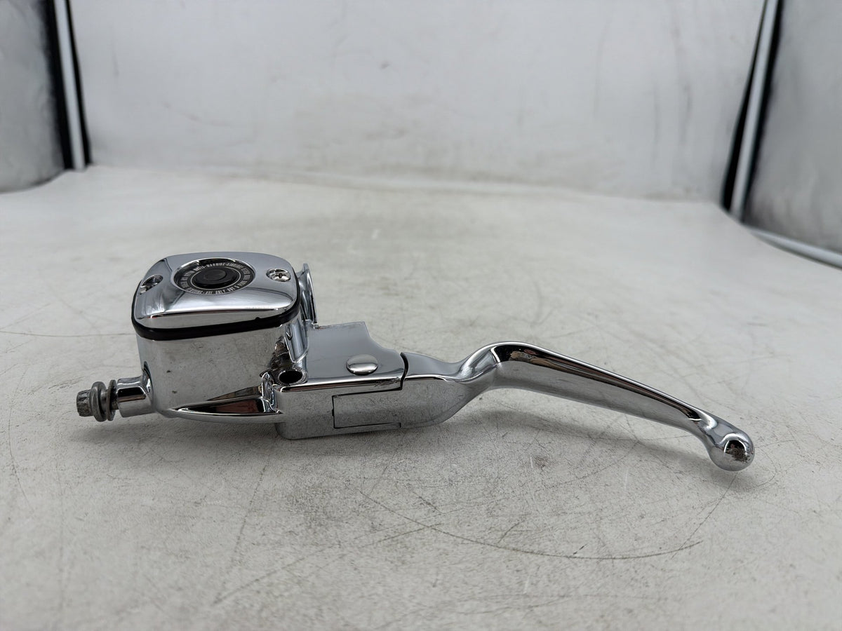 2004 Harley Electra Glide CVO Eagle Front Left Hand Clutch Lever Master Cylinder