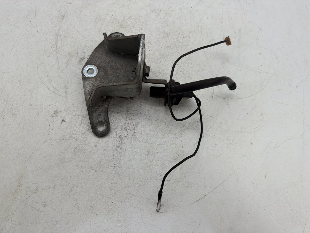 1991 Harley Sportster 883 Deluxe XLH883 OEM Mounting Bracket Holder Support Base