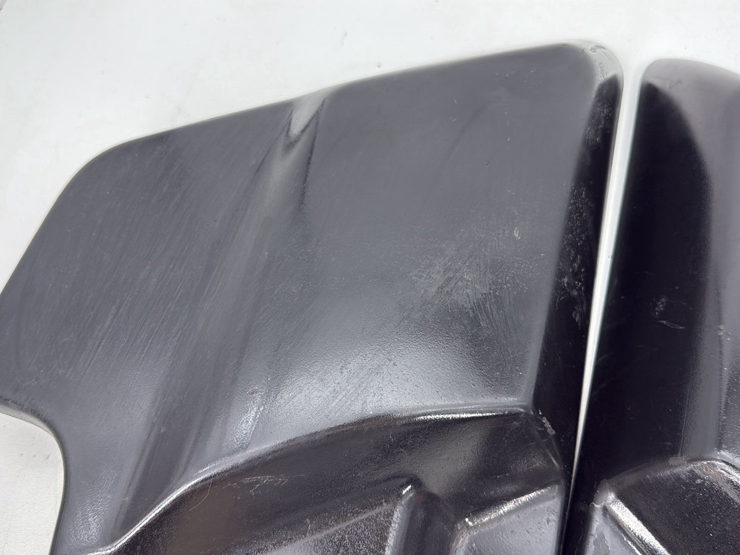2011 Harley Electra Glide Ultra FLHTK OEM Left Right Side Fairing Cover