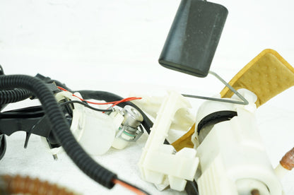 2007 - 2011 Harley-Davidson Touring Street Glide Fuel Pump Gas Gasoline Petrol Sending 62908-08