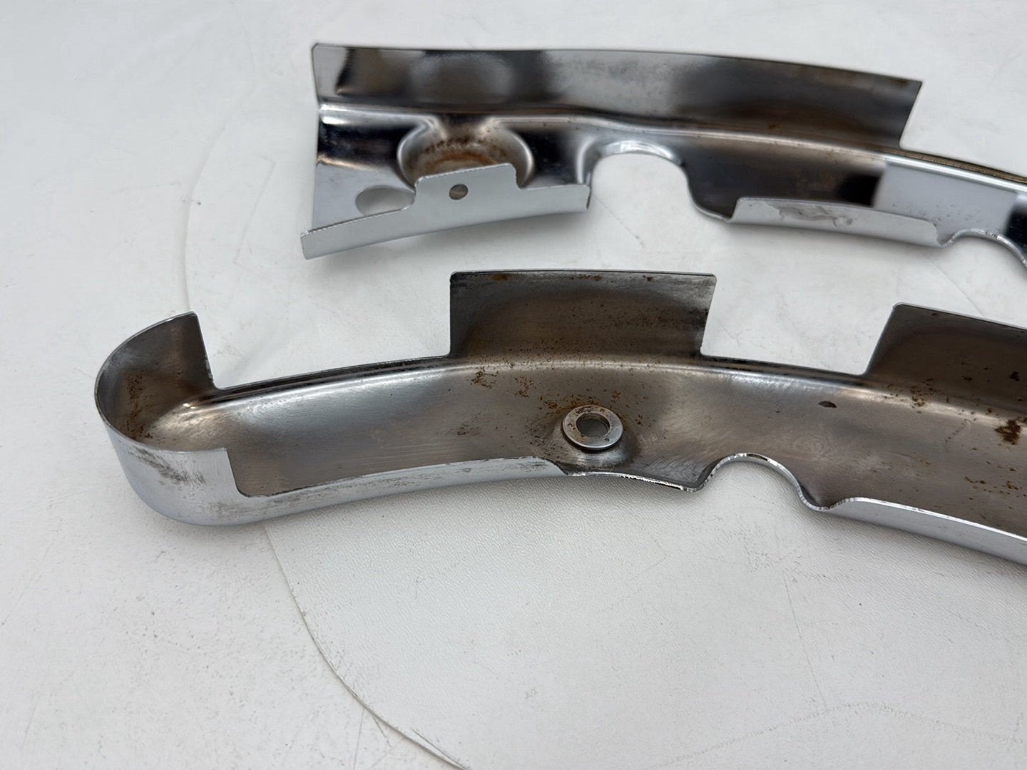 2007 - 2011 Harley-Davidson Touring Electra Glide Ultra Rear Left Right Fender Struts Bracket 47526-09