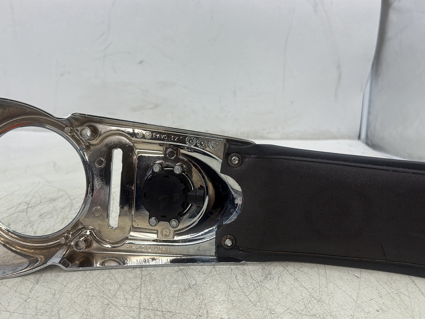 2012 Harley Dyna Super Glide Custom FXDCI OEM Fuel Gas Tank Dash Console NOKey