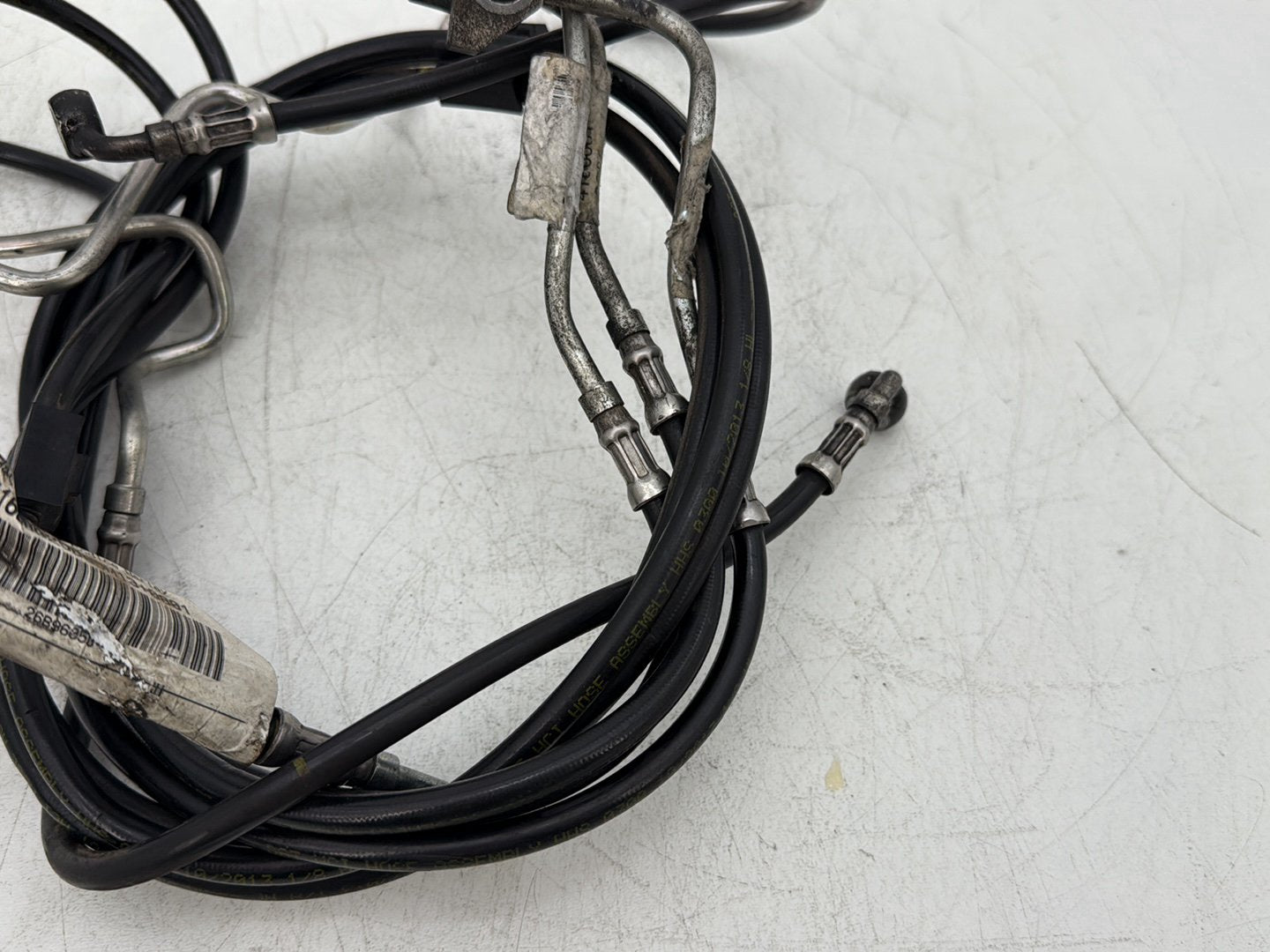 2014 Harley Street Glide Touring FLHXS OEM Front Brake Hose Line Pipe ABS
