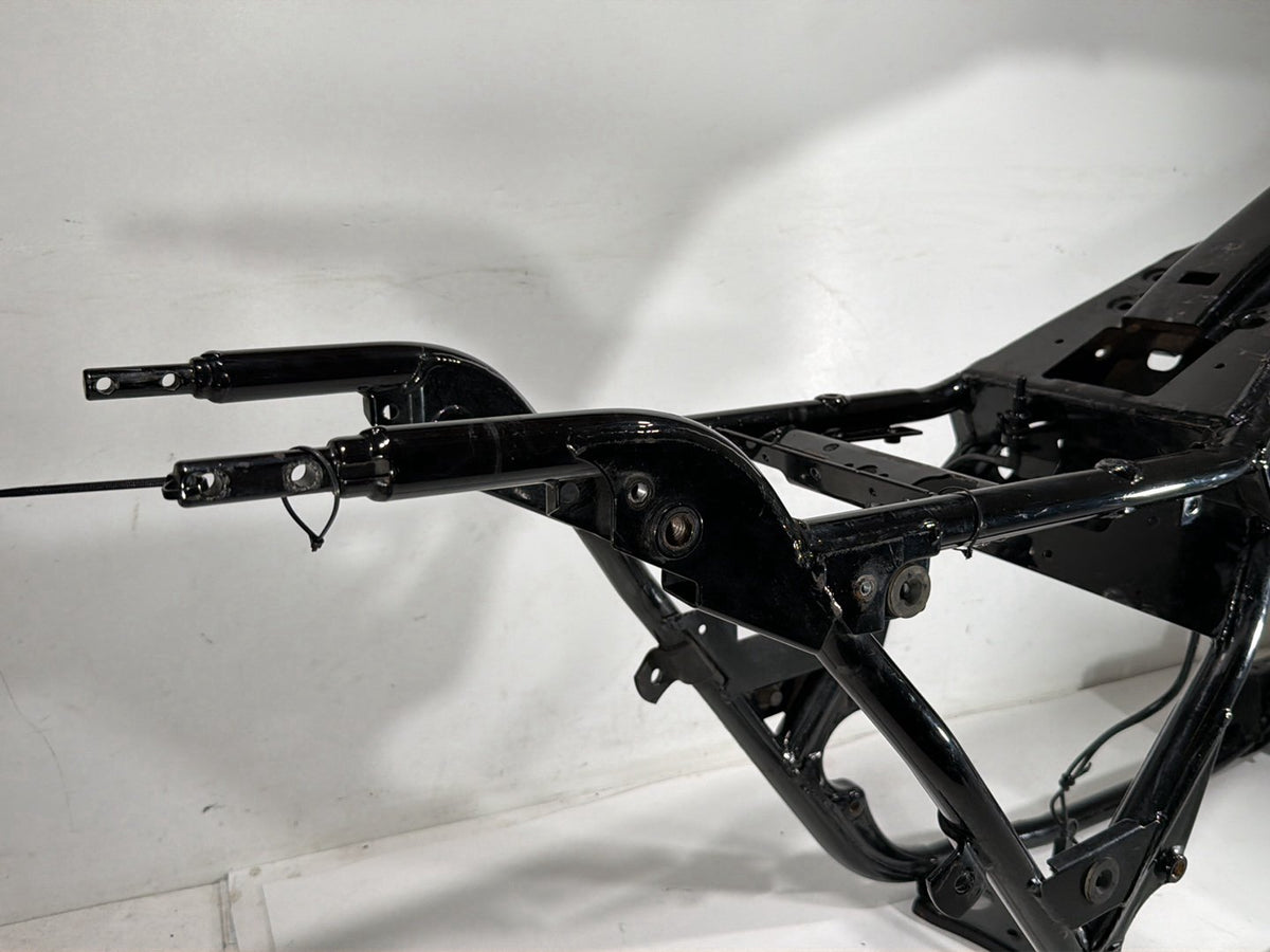 2007 Harley Road King Touring FLHR OEM Body Main Frame Chassis SLVG