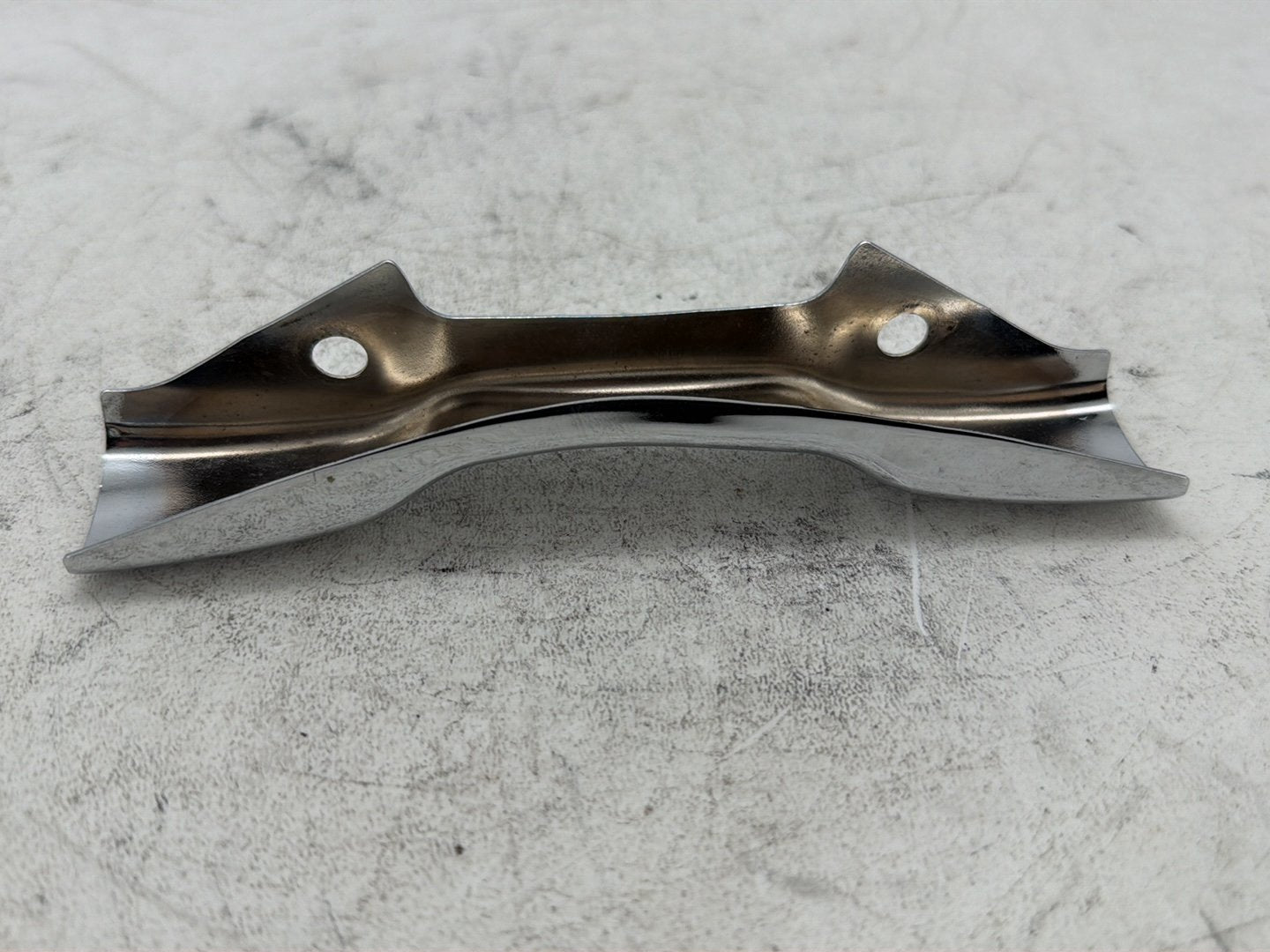 2006 Harley Sportster 1200 Custom XL1200C OEM Front Fork Bracket Cover 68041-04