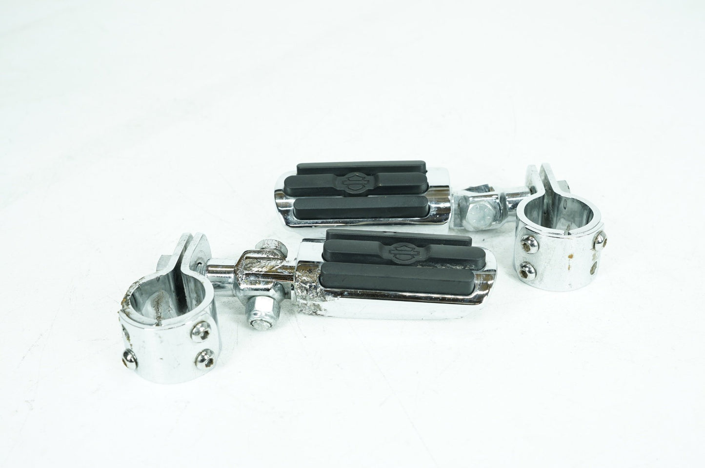 1999 - 2006 Harley-Davidson Touring Road King Classic Front Right Left Highway Foot Pegs 50130-95A