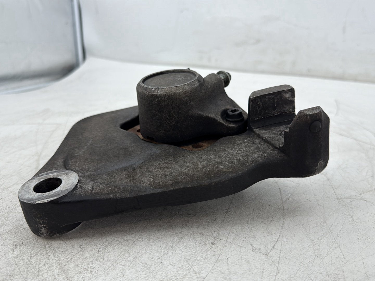 1995 Harley Road King Touring FLHR OEM Rear Back Brake Caliper w/ Bracket