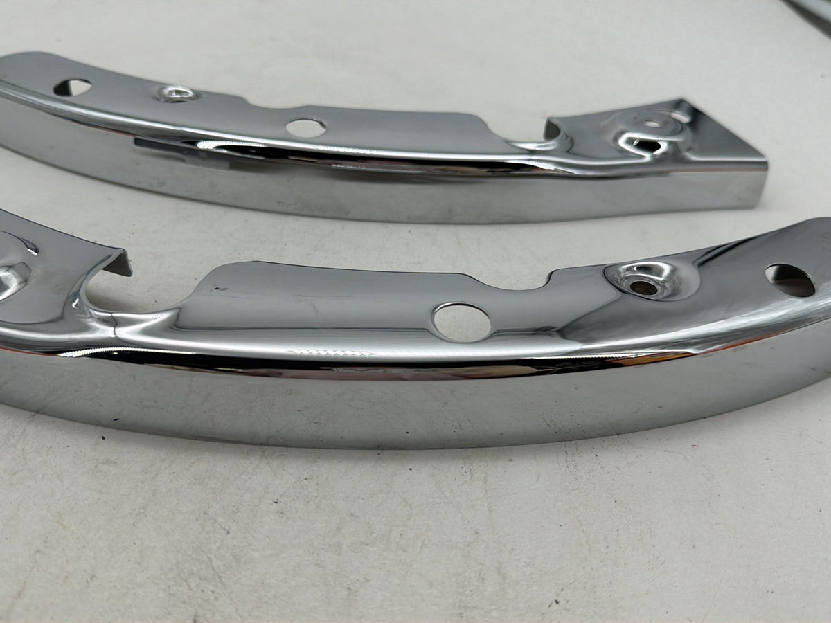 2010 Harley Street Glide Touring FLHX OEM Rear Left Right Fender Struts Bracket