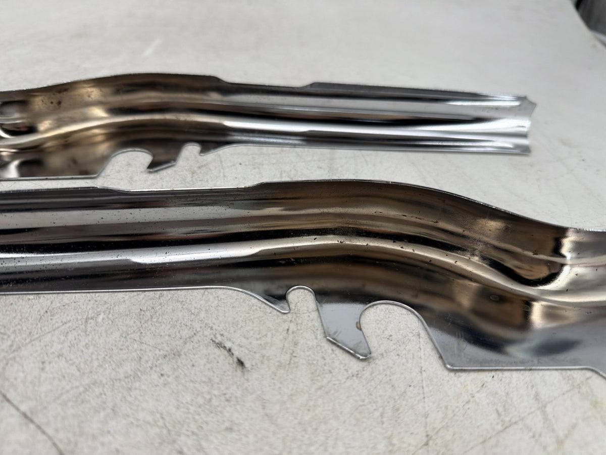 1995 Harley Electra Glide Touring FLHT OEM Rear Left Right Fender Struts Bracket