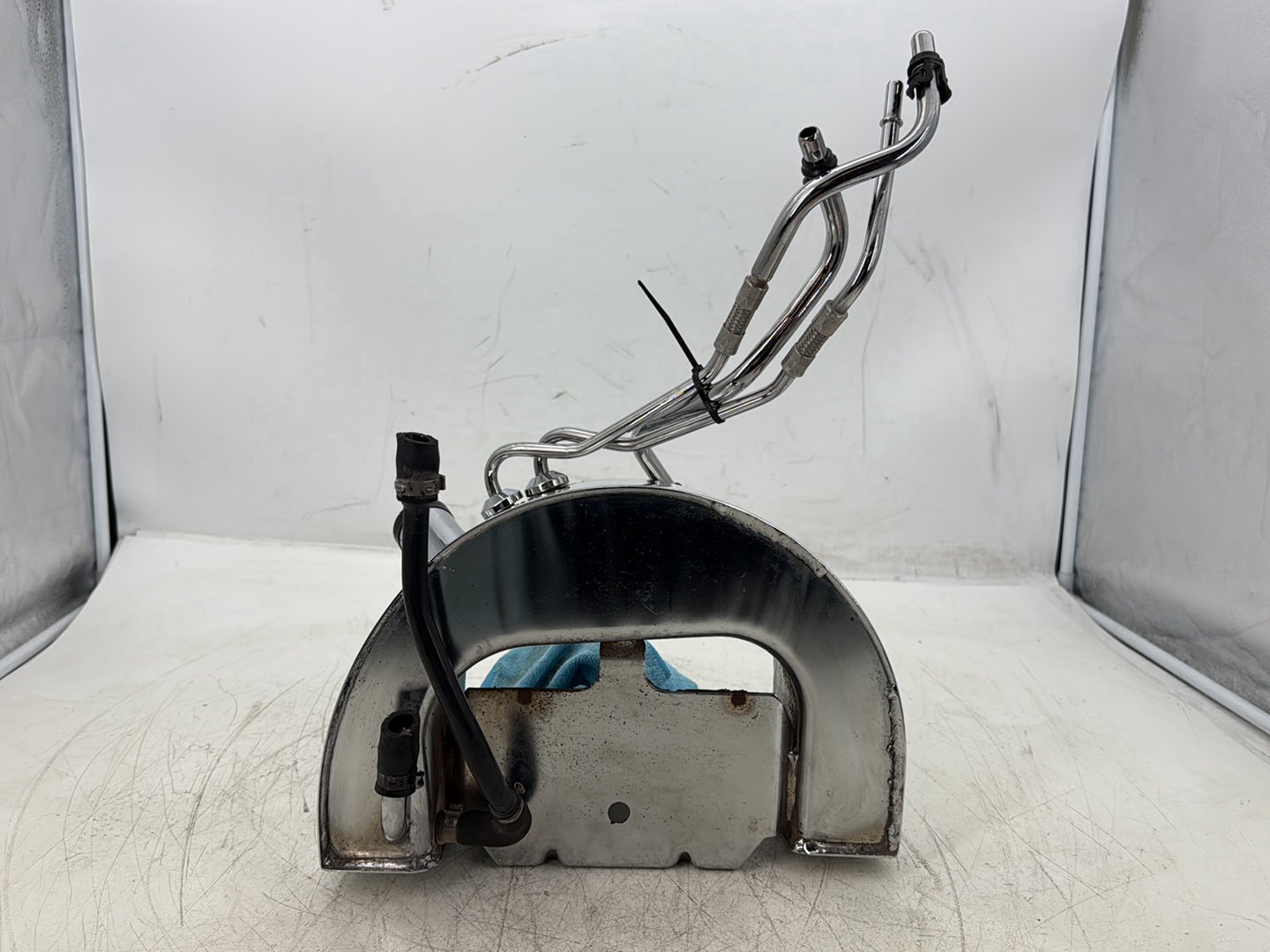 2000 Harley Softail FLSTC Heritage Classic OEM Oil Tank Reservoir Bottle Canister & Dipstick