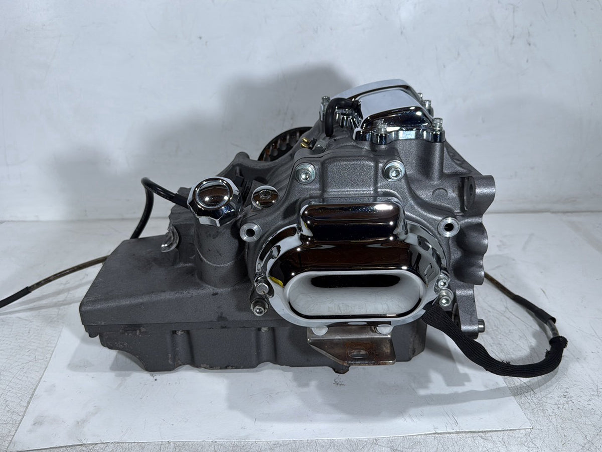 2013 Harley Electra Touring CVO OEM 6 Speed Transmission Gearbox 32K * CRACKED *