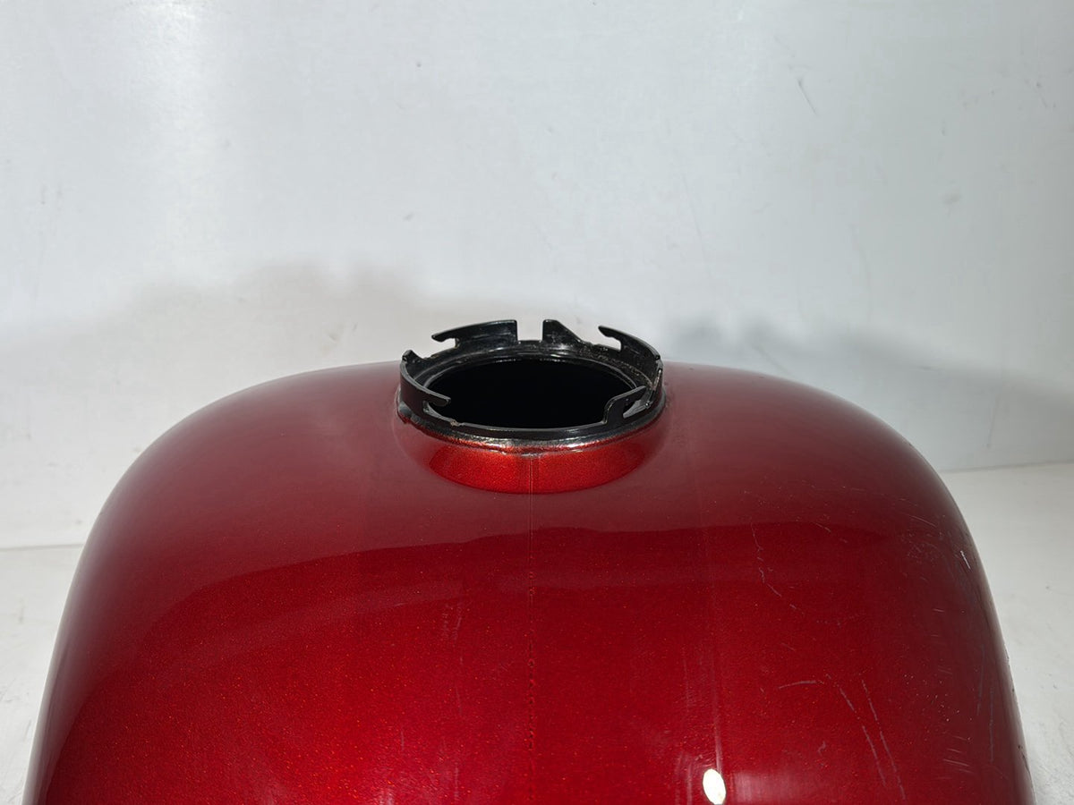 2007 - 2012 Harley-Davidson Touring Electra Glide Ultra Fuel Gas Tank Gasoline Reservoir 	61356-08