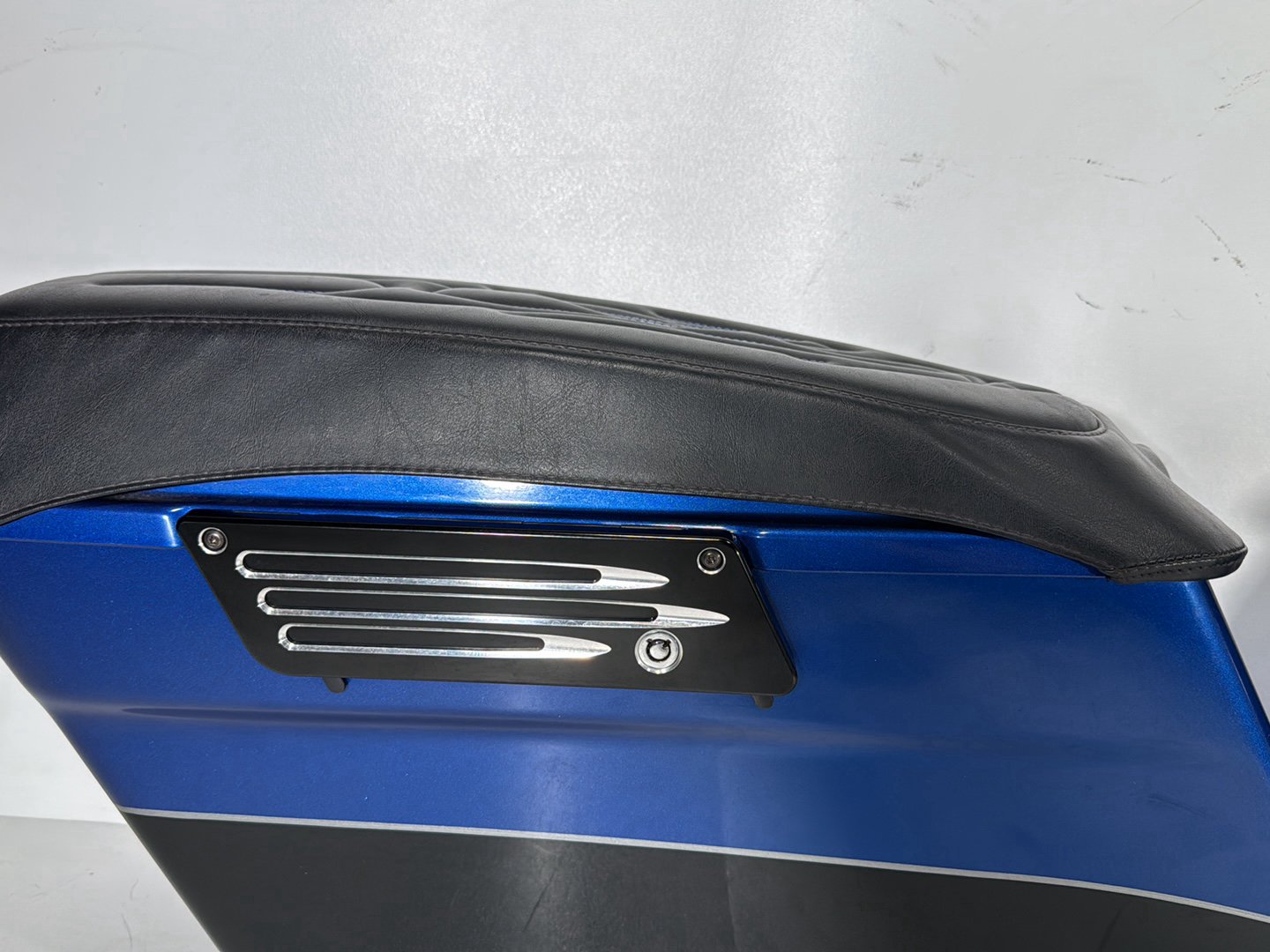 2007 - 2016 Harley-Davidson Touring Electra Glide Ultra Left Right Saddlebags Luggage NOKey 90752-93 , 90753-93