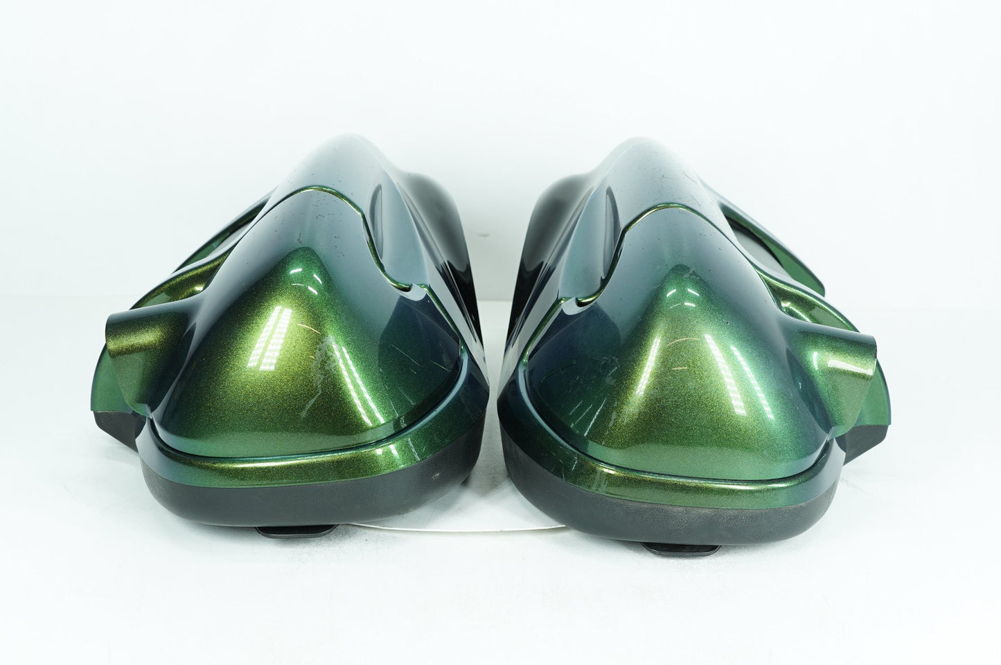 1999 - 2006 Harley-Davidson Softail Deluxe Left & Right Lower Fairing Cowl Covers 58816-05A