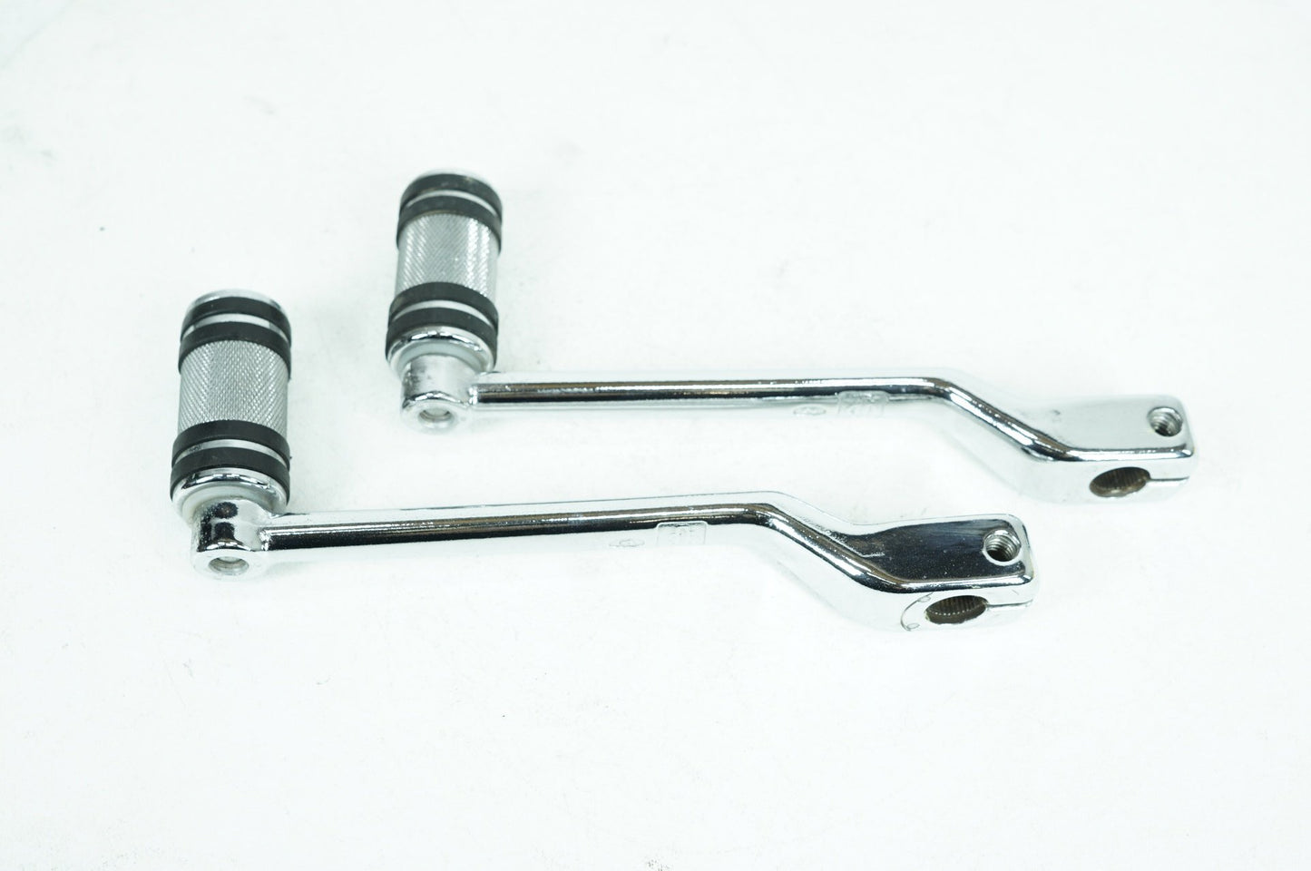 2007 - 2012 Harley-Davidson Softail Deluxe Gear Shifter Lever Pedal Pedals 33895-82C