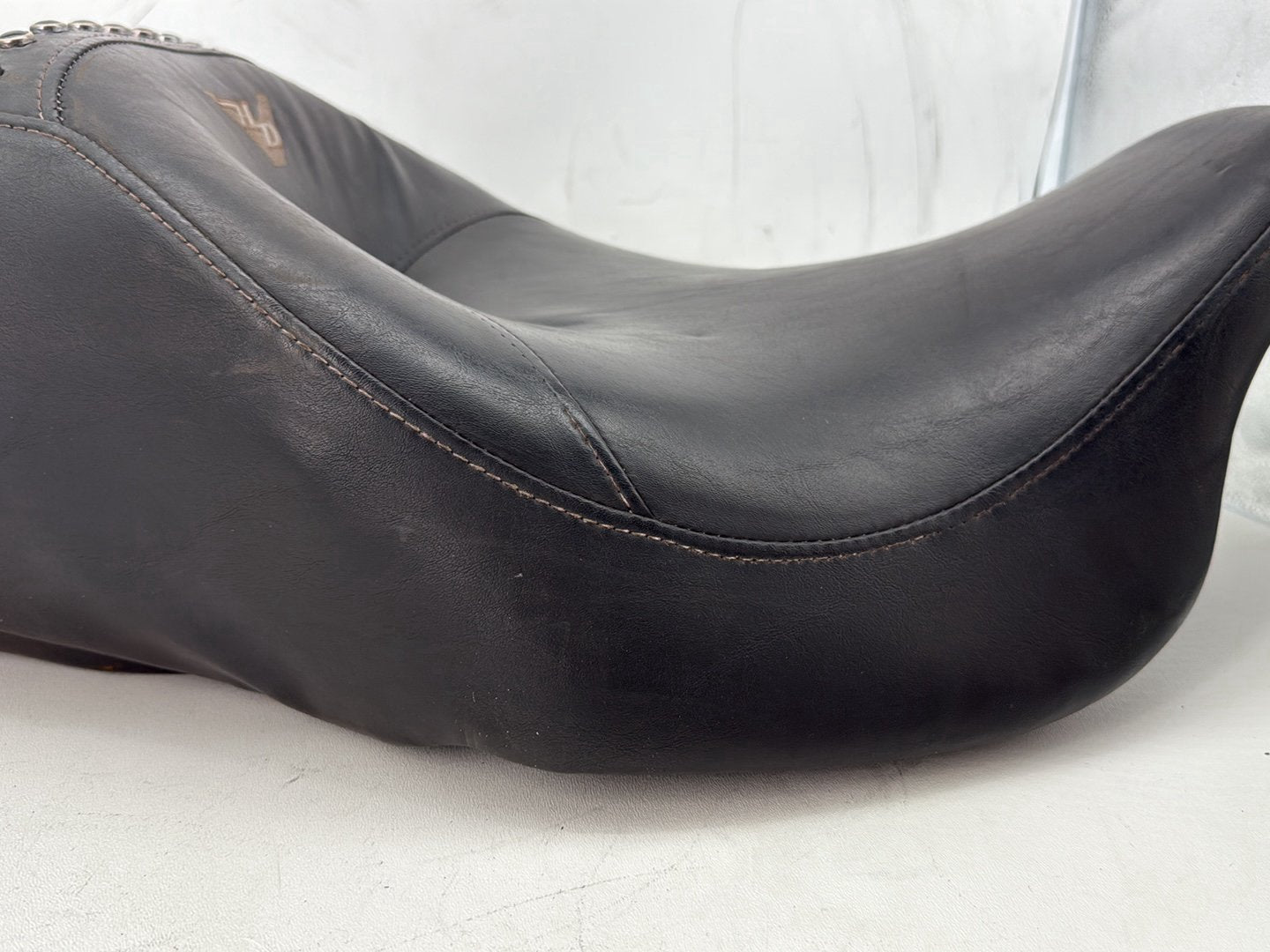2008 Harley Road King Touring FLHR OEM Passenger Rider Driver Seat Saddle