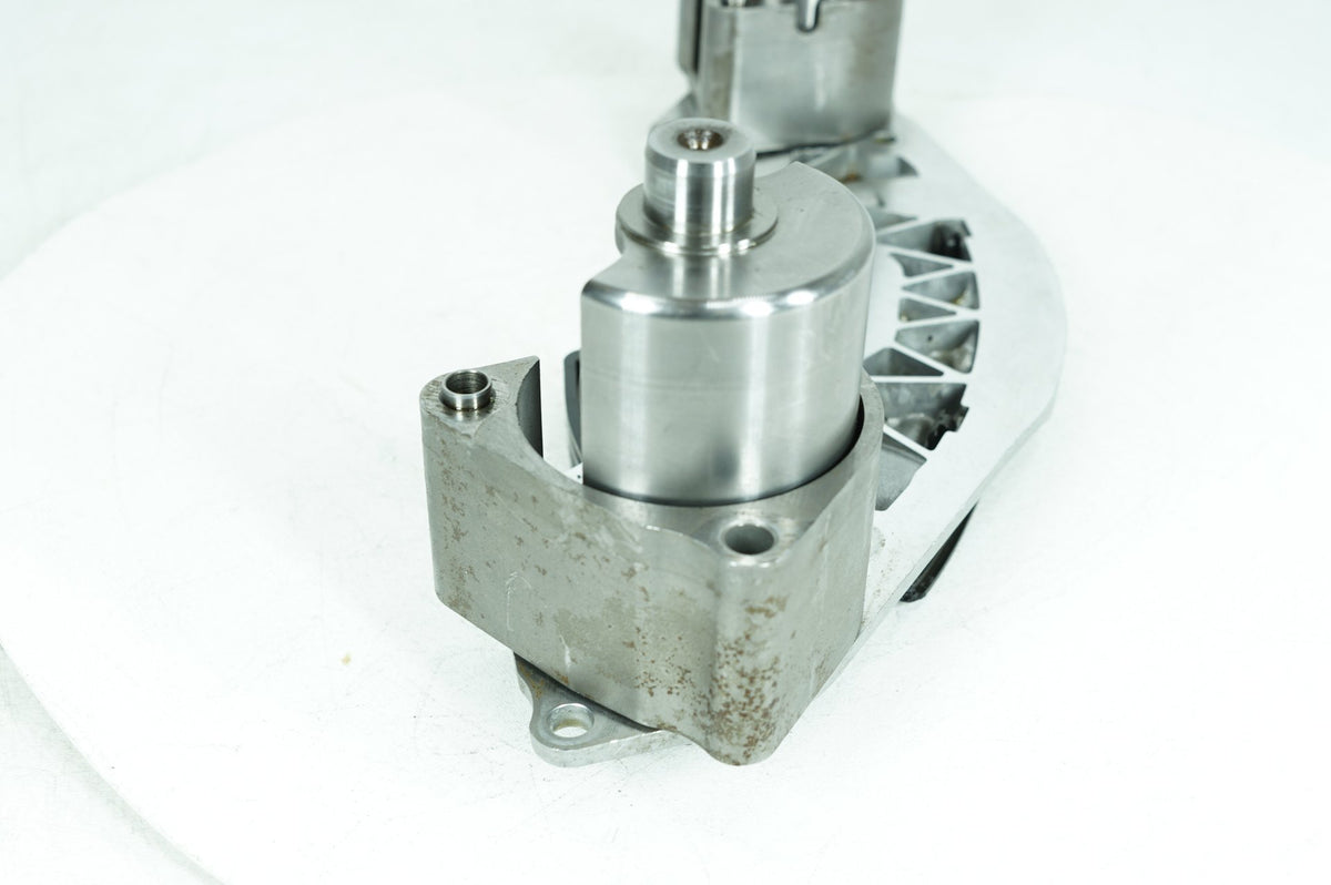 1999 - 2006 Harley-Davidson Softail Heritage Engine Motor Lower Timing Chain Guide 14715-00