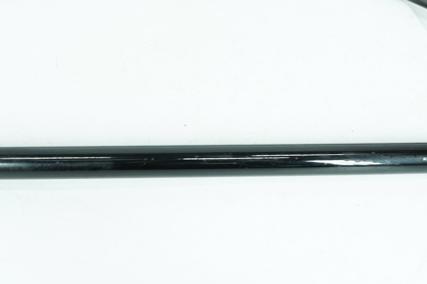 1999 - 2006 Harley-Davidson Softail Deluxe Rear Left Right Saddlebag Guard Rails Bar 90847-94A