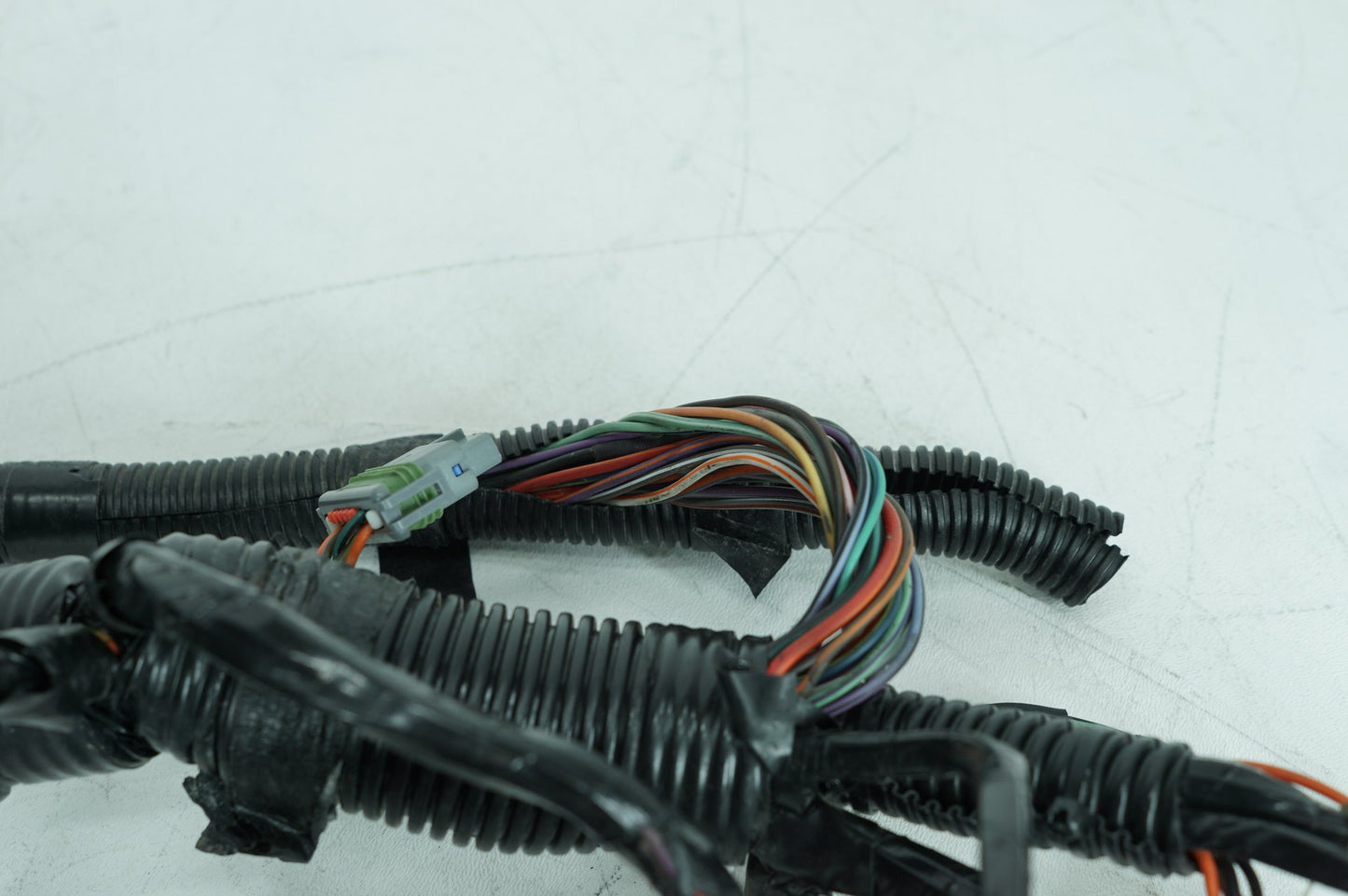 2007 - 2011 Harley-Davidson Touring Electra Ultra Front Sub Wiring Harness Loom Interconnect 70232-08