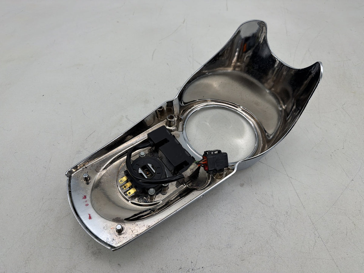 2005 Harley Dyna Wide Glide FXDWG OEM Fuel Gas Tank Dash Console NOKey