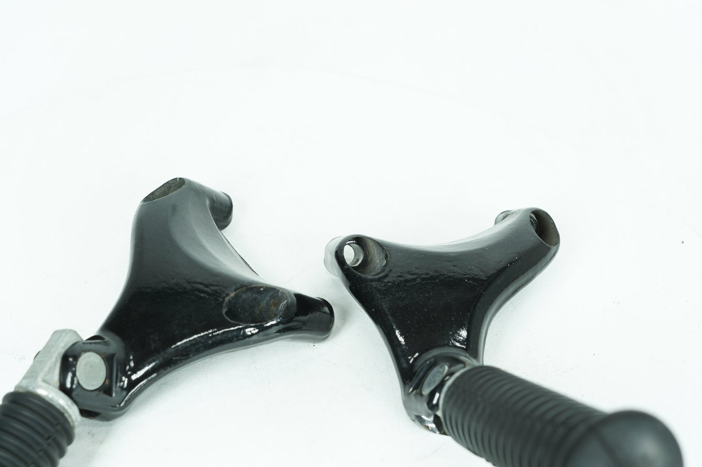 2013 - 2022 Harley-Davidson Sportster Custom Passenger Left & Right Foot Pegs  	49314-04