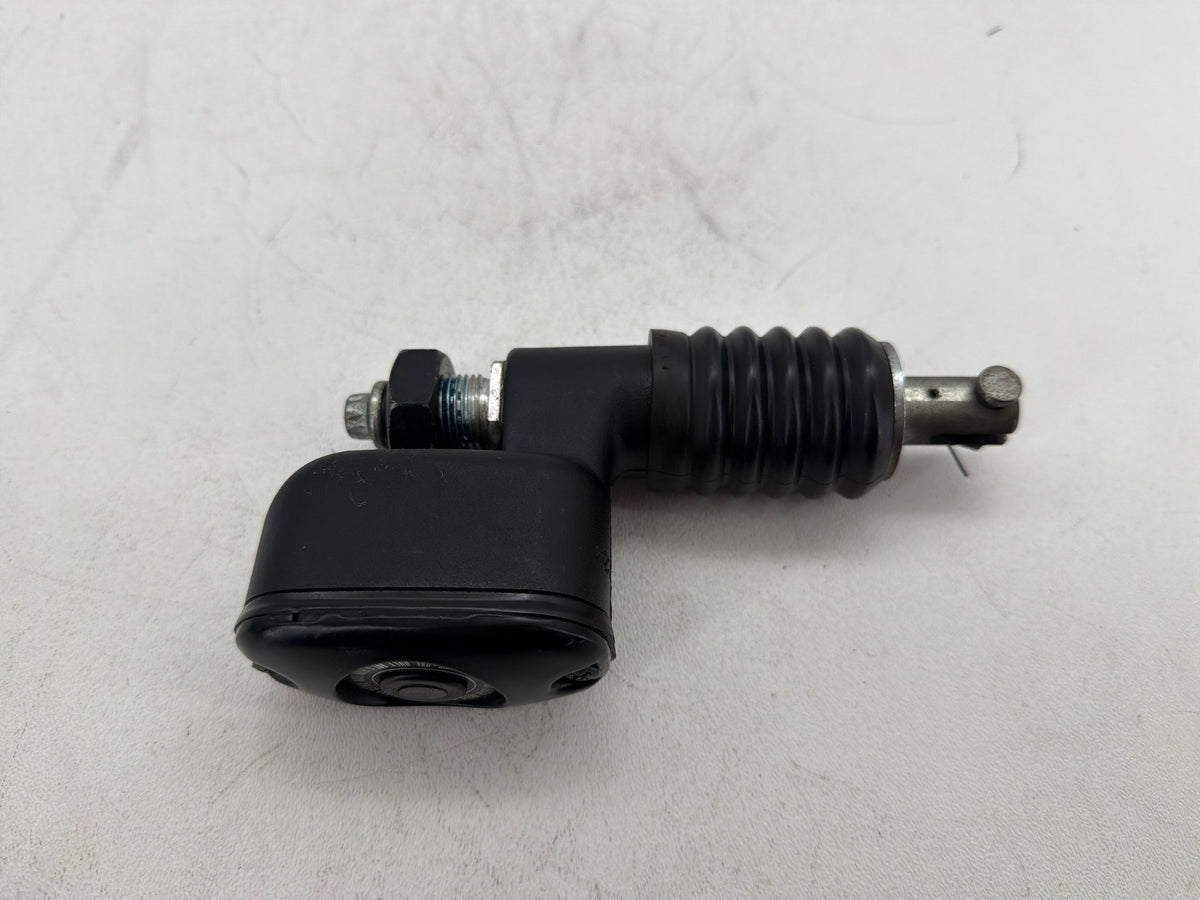 02 Harley Electra Glide Touring Classic OEM Rear Brake Master Cylinder Reservoir