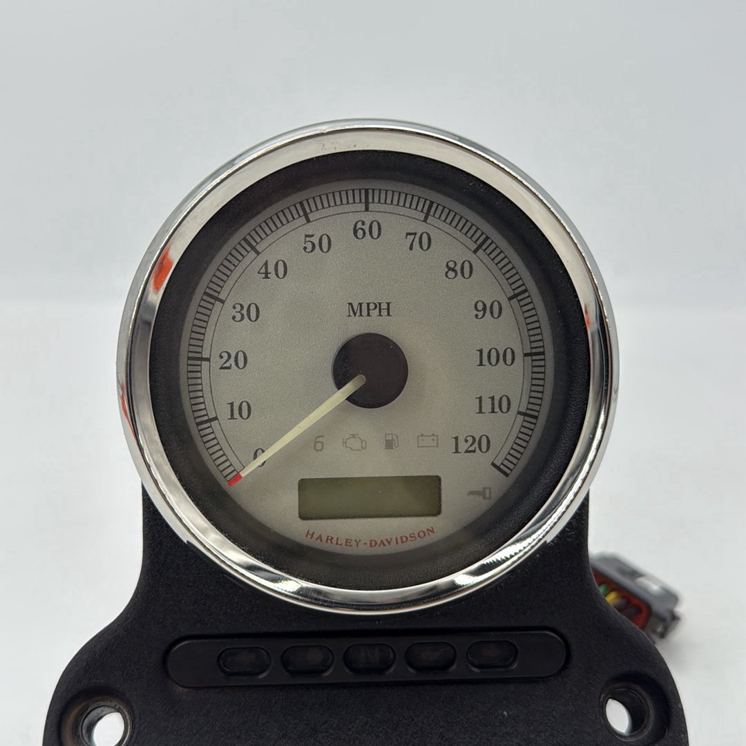 2007 - 2012 Harley-Davidson Dyna Super Glide Speedo Speedometer Gauge Cluster 67478-09