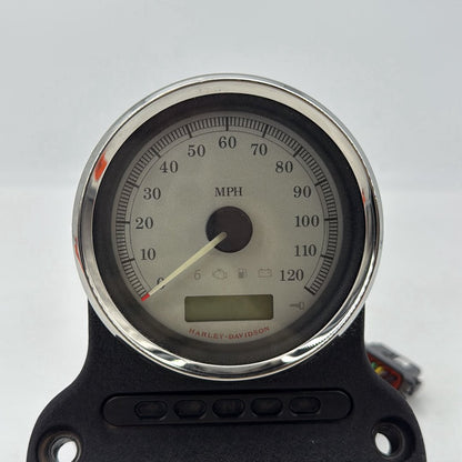 2007 - 2012 Harley-Davidson Dyna Super Glide Speedo Speedometer Gauge Cluster 67478-09