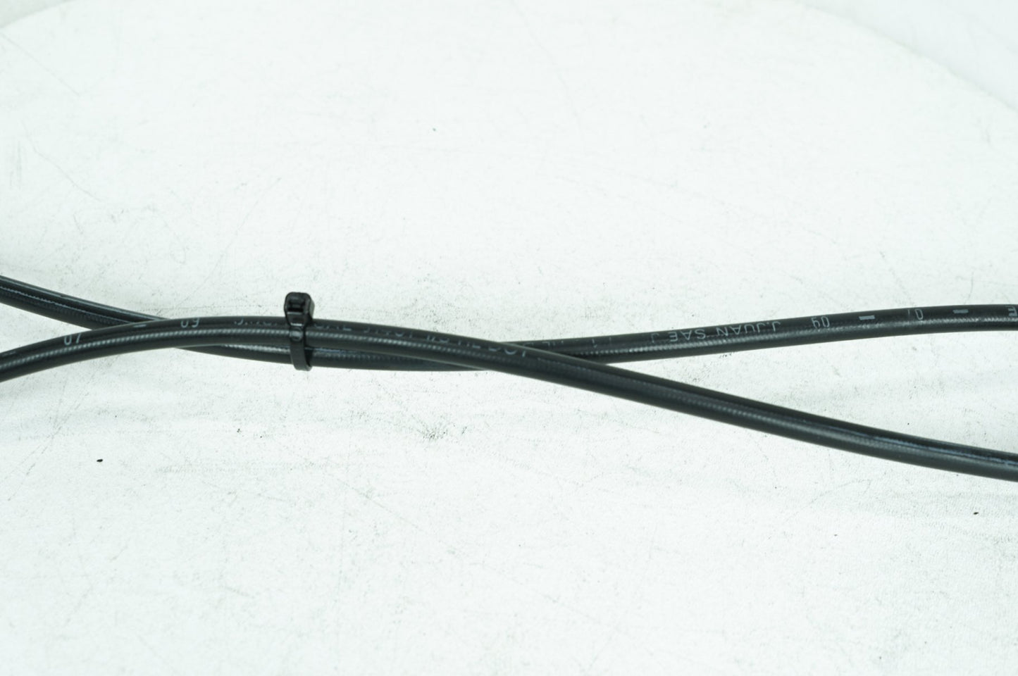 2007 - 2013 Harley-Davidson Softail Heritage Classic Front Brake Hose Line Pipe 42411-09