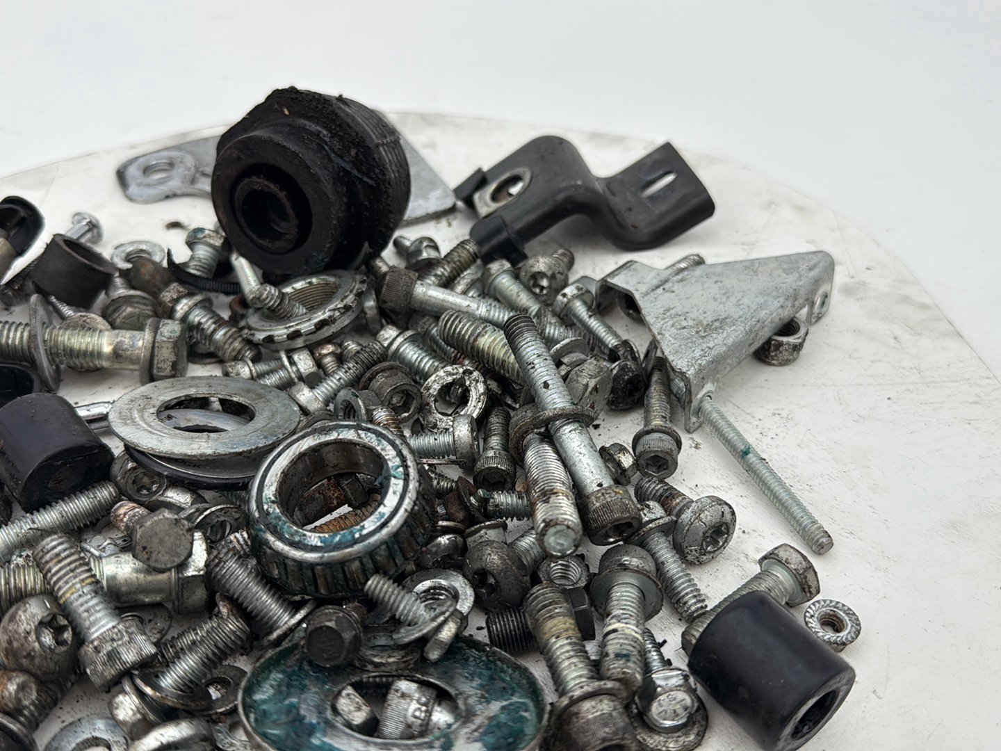 2011 Harley Road King Touring FLHRC Classic OEM Hardware Bolts Nuts & Brackets