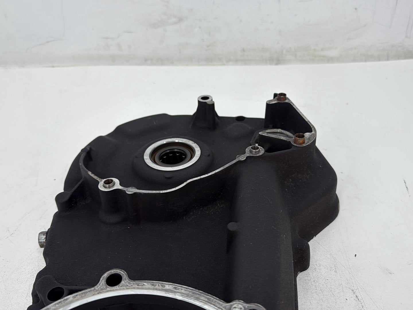 2007 Harley Street Glide Touring FLHX OEM Inner Primary Clutch Cover