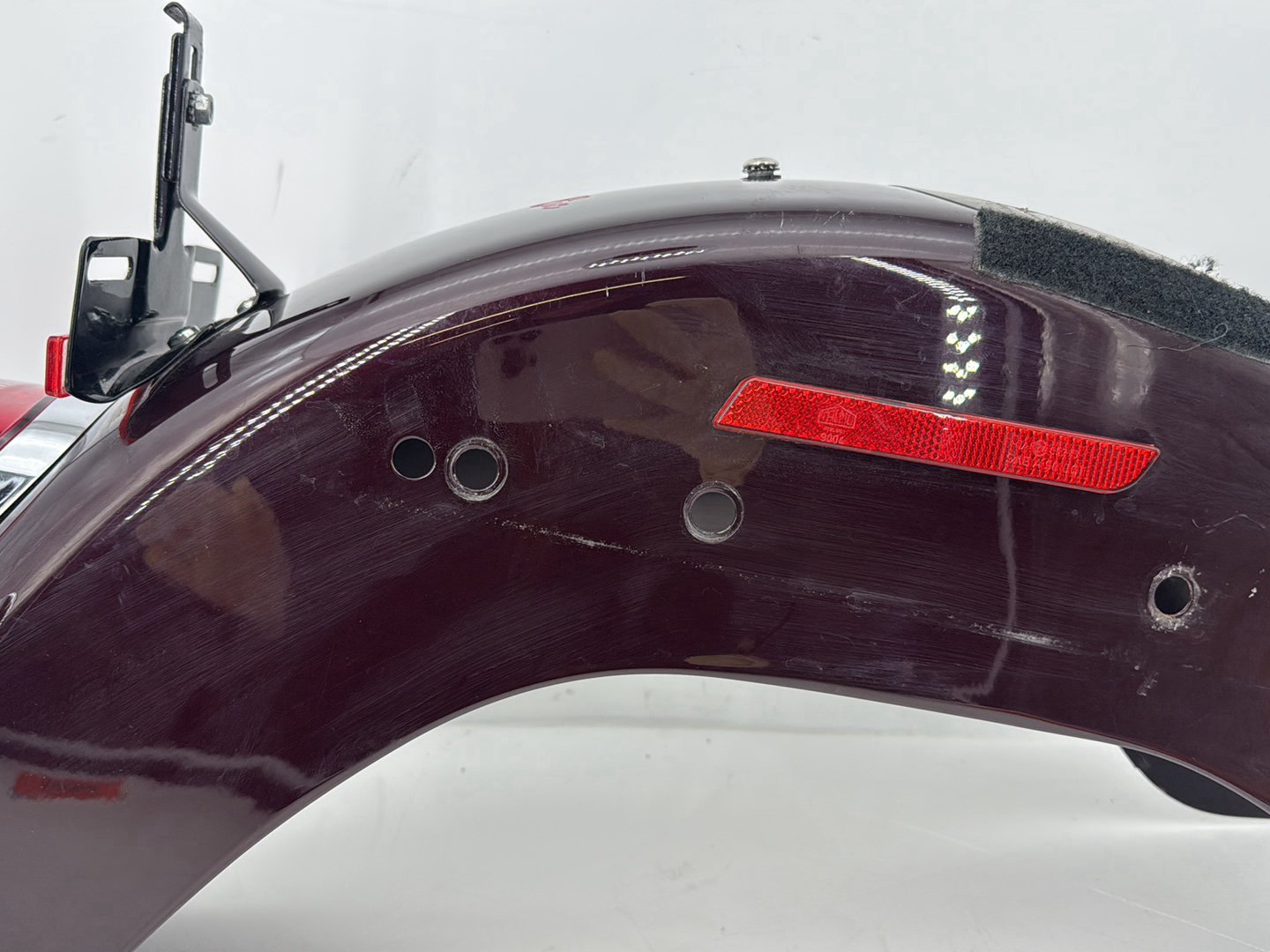 1999 - 2006 Harley-Davidson Softail Heritage Rear Wheel Fender & Turn Signals Bar 59144-06