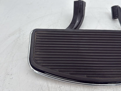2013 Harley Electra Glide Touring Ultra FLHTCUI OEM Left Right Driver & Pass Floorboard Foot Rest