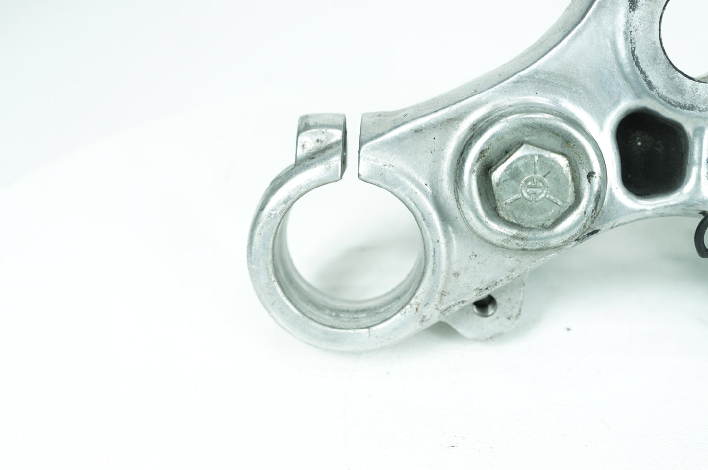 1986 - 2003 Harley-Davidson Sportster 1200 Sport Front Fork Upper Triple Tree Clamps 45739-87