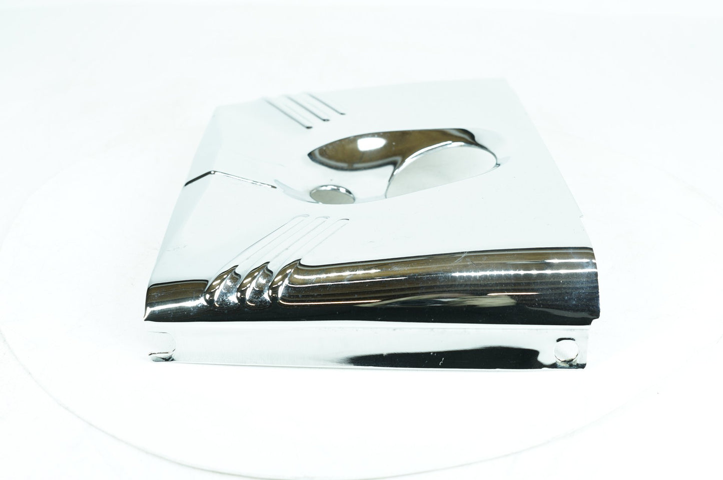 1999 - 2006 Harley-Davidson Softail Deluxe Front Upper Nacelle Headlight Cover Panel  	67605-05