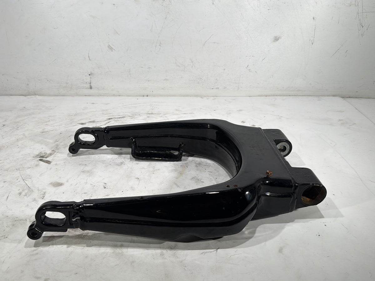 2011 Harley Street Glide Touring FLHX OEM Rear Fork Swingarm Swing Arm