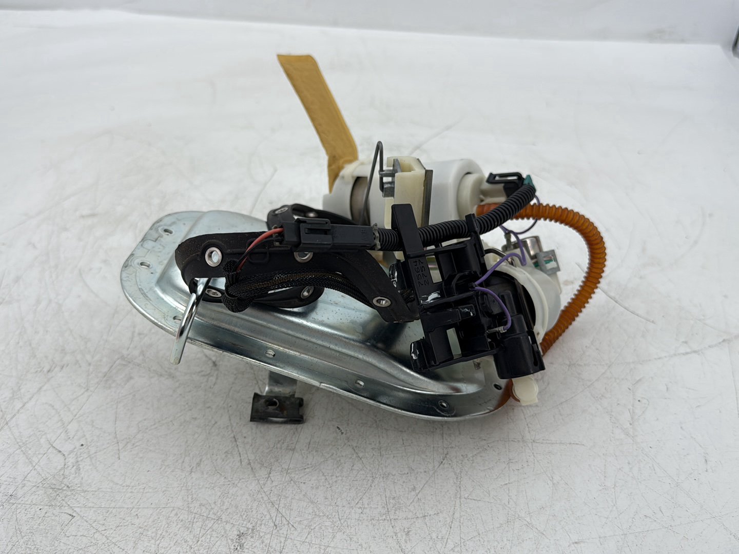 2008 Harley Dyna FXDL Low Rider Anniversary OEM Gas Gasoline Fuel Petrol Pump Sending