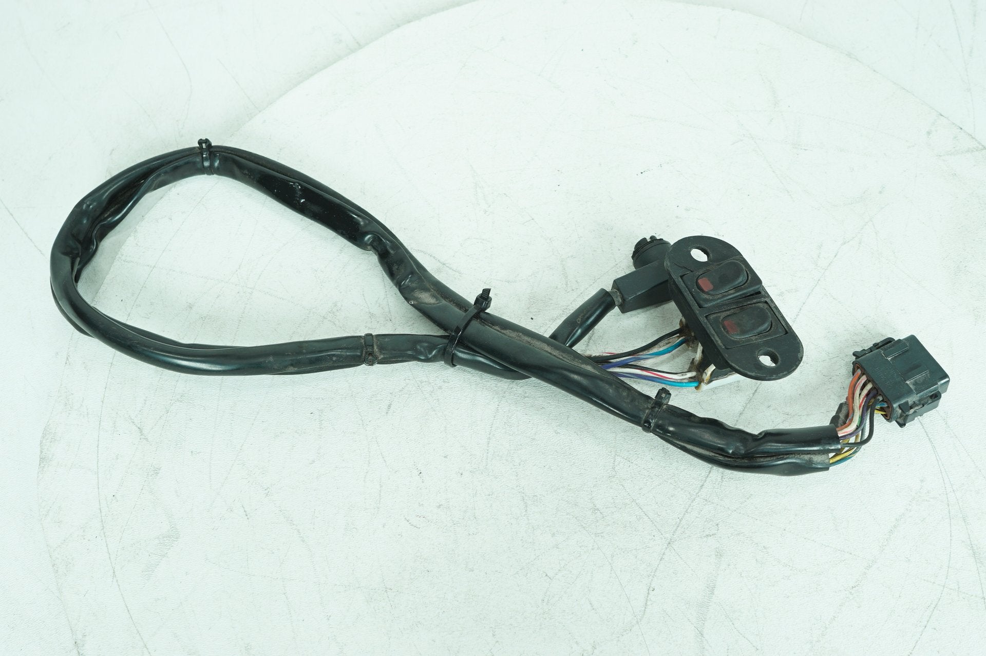 1999 - 2006 Harley-Davidson Touring Electra Glide Classic  Inner Fairing Wire Wiring Harness Switch 71535-96