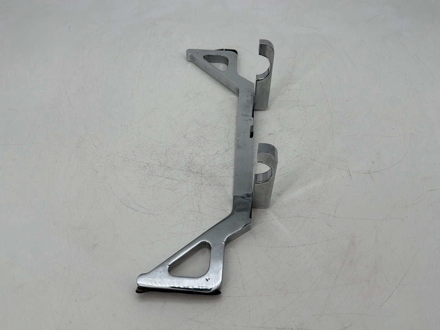 1999 - 2006 Harley-Davidson Touring Road King Classic Front Windshield Mount Trim Strip WINDVEST