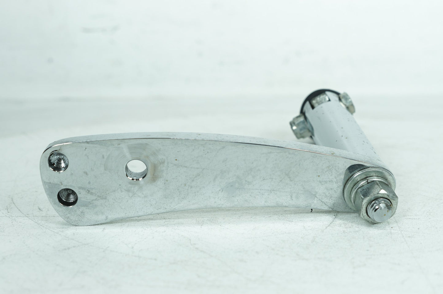 2007 - 2017 Harley-Davidson Dyna Super Glide Custom Front Driver Highway 1 Foot Peg Rest 49354-01