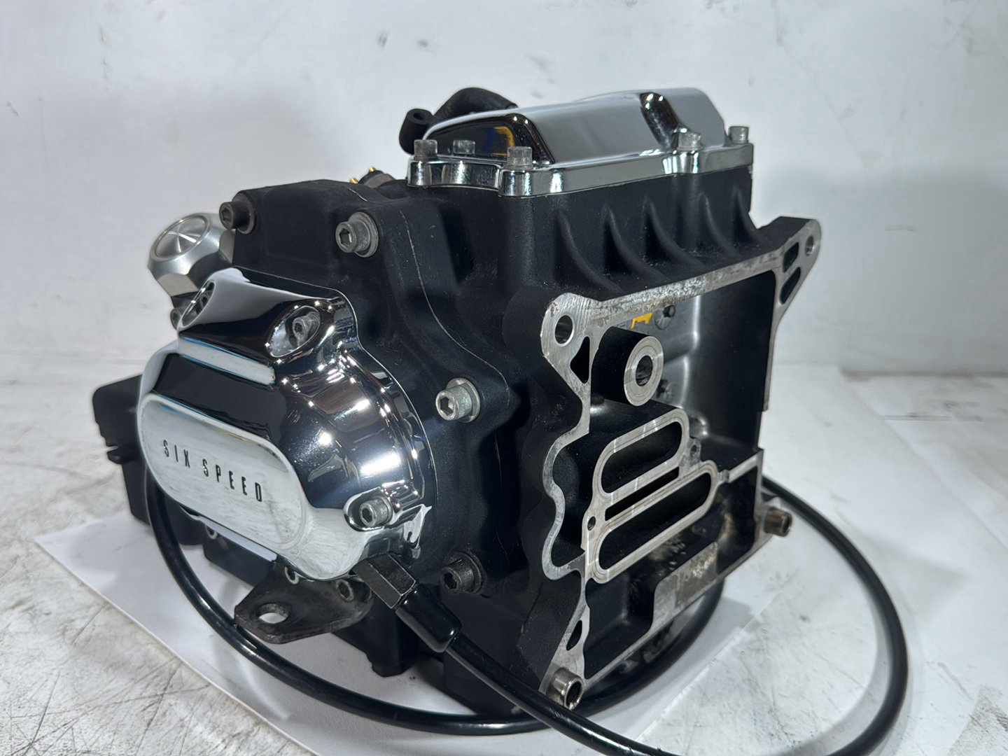 2007 Harley Street Glide Touring FLHX OEM 6 Speed Transmission Gearbox 44K