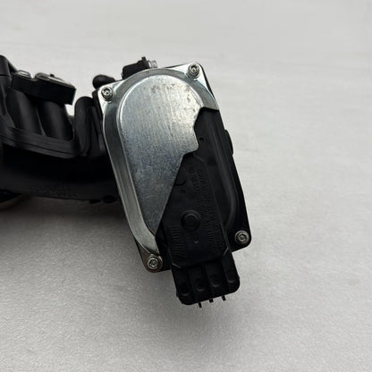 2018 - 2025 Harley-Davidson Softail Fat Bob 114 Engine Intake Manifold Throttle Body 27300122