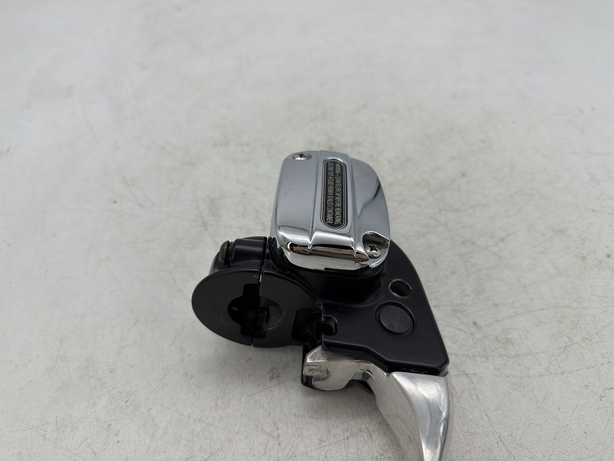12 Harley Street Glide Touring FLHX OEM Front Right Brake Lever Master Cylinder