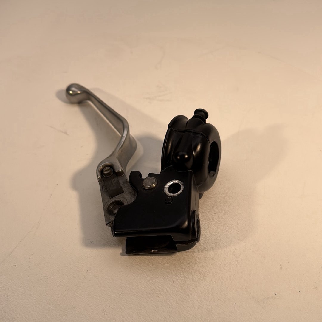 1984 - 1998 Harley-Davidson Touring Road King Police Front Left Hand Clutch Lever  	45015-96