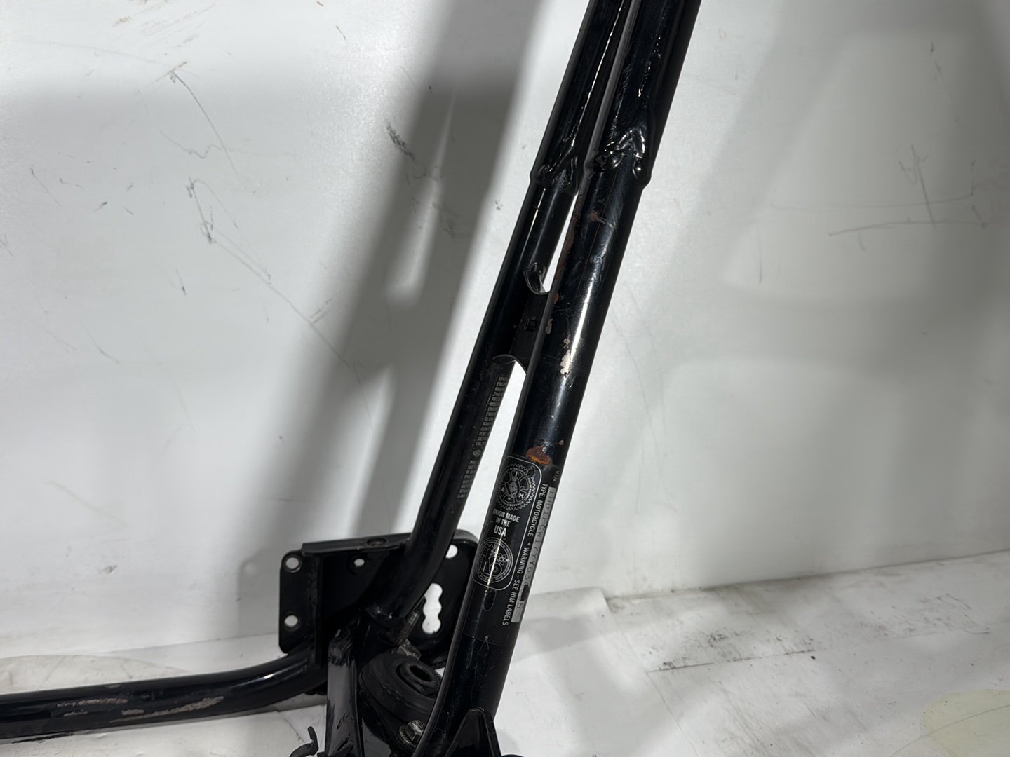 2000 Harley Touring Electra Glide Ultra OEM Body Main Frame Chassis CLN CLR
