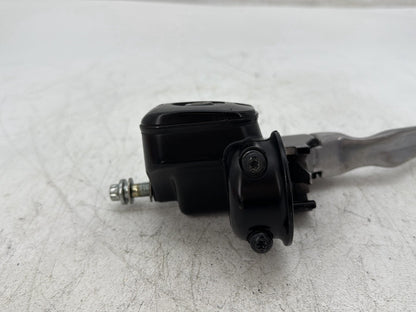 1996 Harley Electra Glide Touring FLHT OEM Front Right Brake Lever Master Cylinder