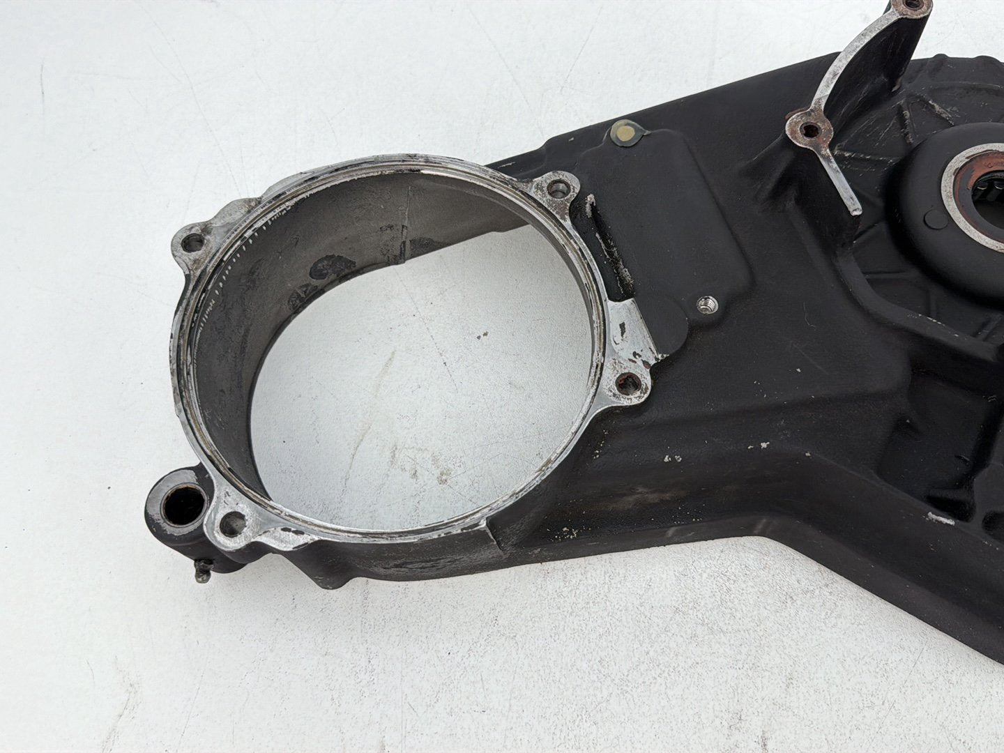 1984 - 1998 Harley-Davidson Touring Electra Glide Classic Inner Primary Clutch Cover 60677-99B
